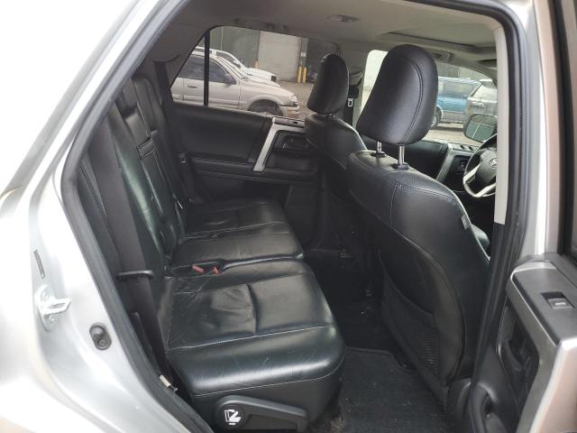 Photo 11 from auction – 2011 TOYOTA 4RUNNER SR with VIN JTEBU5JR7B5037779