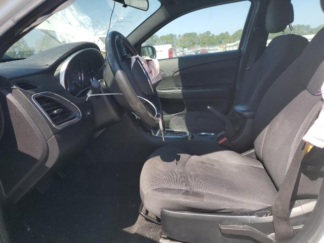 Photo 7 from auction – 2014 CHRYSLER 200 LX with VIN 1C3CCBAB4EN208865