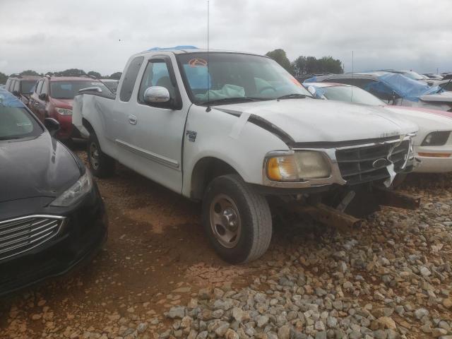 Photo 4 from auction – 2000 FORD F150 with VIN 1FTRX17L9YNA45607