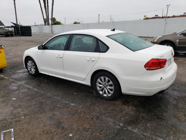 Photo 2 from auction – 2015 VOLKSWAGEN PASSAT S with VIN 1VWAT7A35FC048028