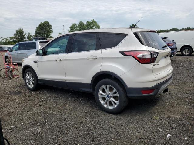 Photo 2 from auction – 2017 FORD ESCAPE SE with VIN 1FMCU9GD6HUC53645