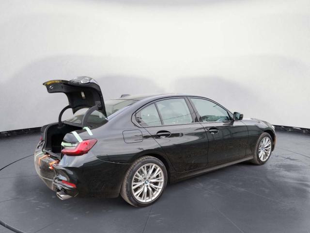 Photo 3 from auction – 2023 BMW 330XI with VIN 3MW89FF04P8D53955