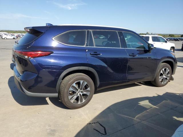Photo 3 from auction – 2022 TOYOTA HIGHLANDER with VIN 5TDGZRAH0NS110421