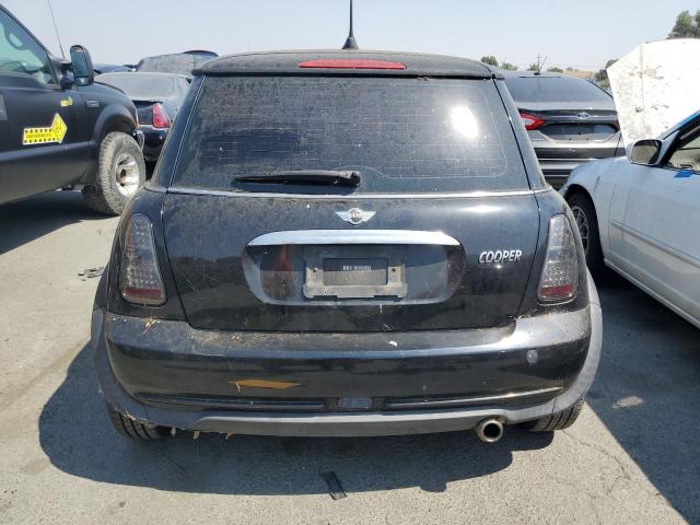 Photo 6 from auction – 2005 MINI COOPER with VIN WMWRC33425TC58721