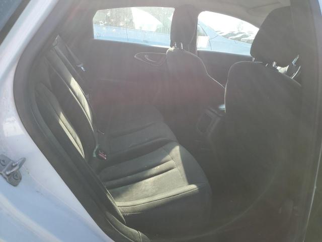Photo 10 from auction – 2015 CHRYSLER 200 LIMITE with VIN 1C3CCCAB7FN617093
