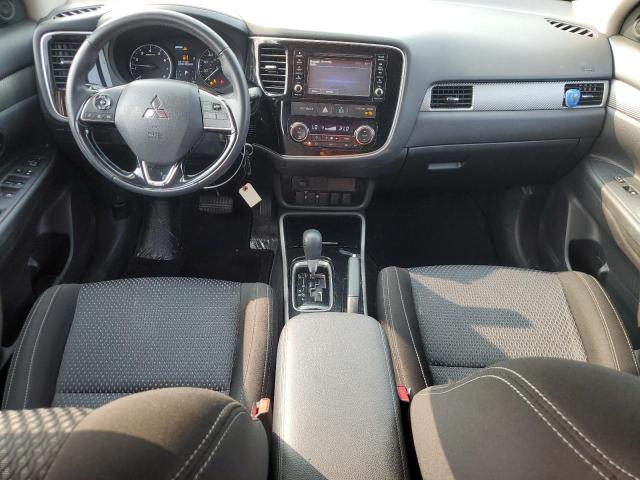 Photo 8 from auction – 2017 MITSUBISHI OUTLANDER with VIN JA4AZ2A35HZ038582