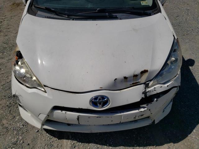 Photo 11 from auction – 2012 TOYOTA PRIUS C with VIN JTDKDTB33C1511951