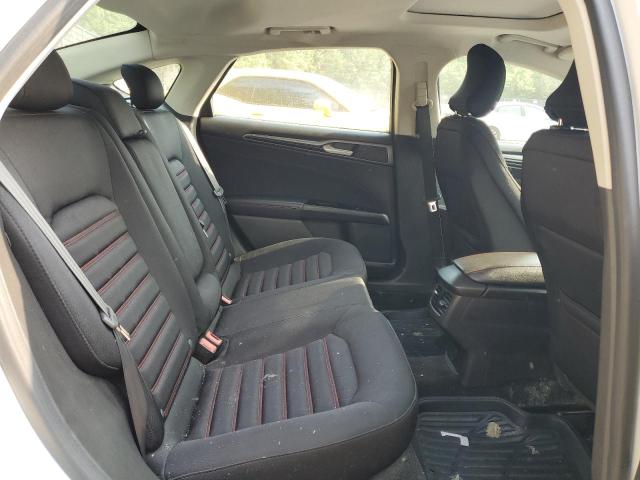 Photo 10 from auction – 2016 FORD FUSION SE with VIN 3FA6P0HD7GR336810