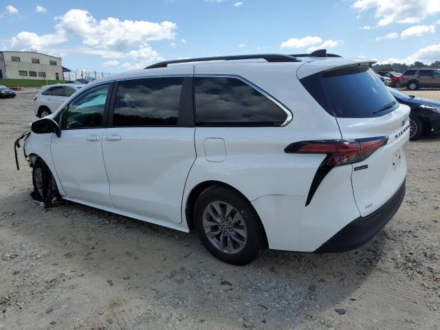 Photo 2 from auction – 2022 TOYOTA SIENNA LE with VIN 5TDKSKFC0NS043371