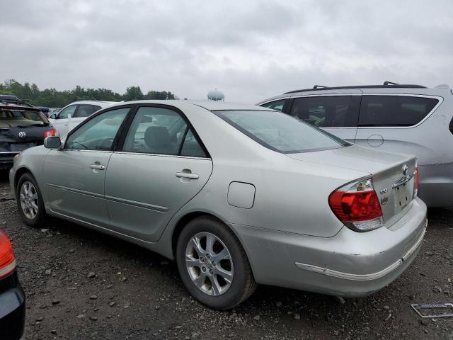 Photo 2 from auction – 2005 TOYOTA CAMRY LE with VIN JTDBF30K050165886