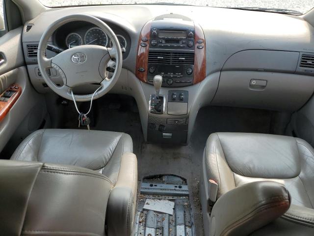 Photo 8 from auction – 2005 TOYOTA SIENNA XLE with VIN 5TDBA22C95S054409