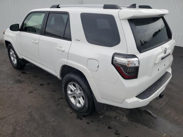 Photo 2 from auction – 2022 TOYOTA 4RUNNER SR with VIN JTEEU5JR6N5259232