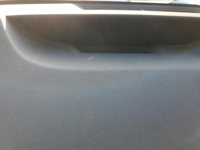 Photo 9 from auction – 2004 TOYOTA PRIUS with VIN JTDKB20U340110063