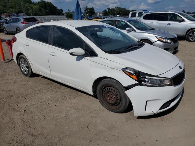 Zdjęcie 4 z aukcji – 2017 KIA FORTE LX z VIN 3KPFK4A78HE076852