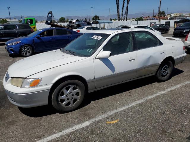 Photo 1 from auction – 2000 TOYOTA CAMRY CE with VIN JT2BG22K4Y0450950