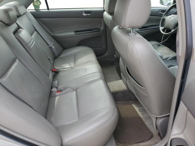 Photo 10 from auction – 2005 TOYOTA CAMRY LE with VIN 4T1BF32K15U607253