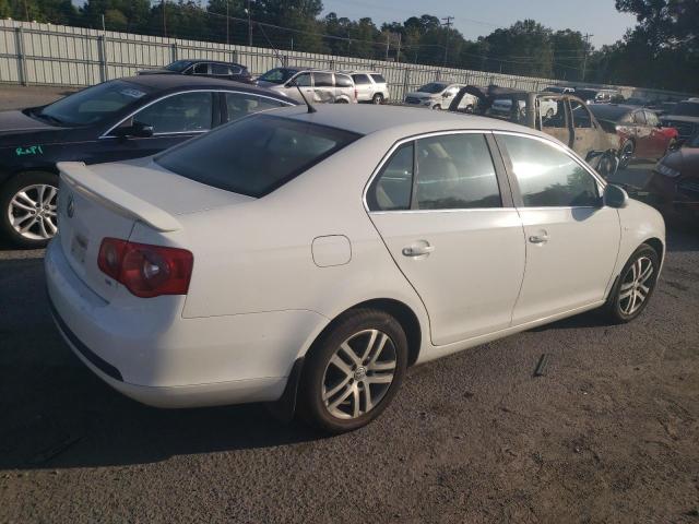 Photo 3 from auction – 2007 VOLKSWAGEN JETTA WOLF with VIN 3VWEF71K67M073021