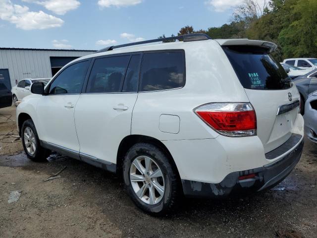 Photo 2 from auction – 2011 TOYOTA HIGHLANDER with VIN 5TDZK3EH9BS037937