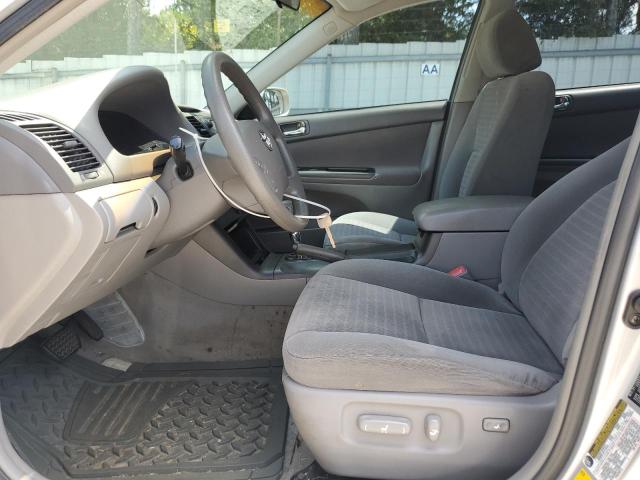 Photo 7 from auction – 2005 TOYOTA CAMRY LE with VIN 4T1BE30K65U567015