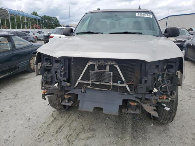 Photo 5 from auction – 2004 CHEVROLET SILVERADO with VIN 1GCEK19T34E201192