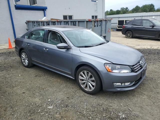 Photo 4 from auction – 2012 VOLKSWAGEN PASSAT SEL with VIN 1VWCP7A37CC083064