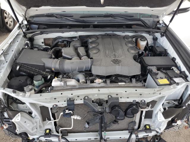 Photo 12 from auction – 2021 TOYOTA 4RUNNER SR with VIN JTEFU5JRXM5229900