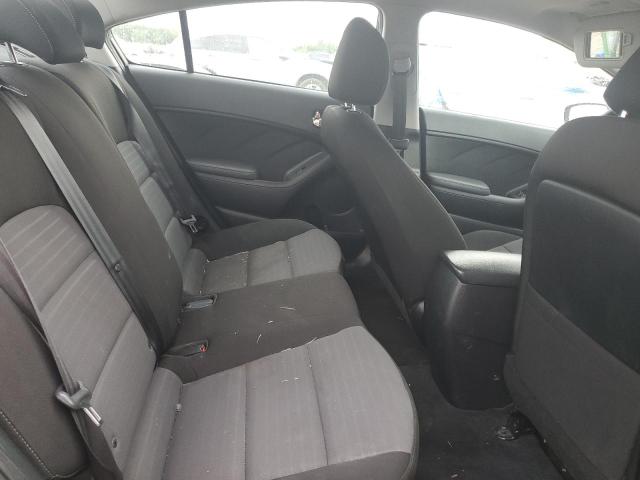 Photo 10 from auction – 2018 KIA FORTE LX with VIN 3KPFL4A73JE239149