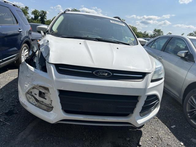 Photo 5 from auction – 2016 FORD ESCAPE SE with VIN 1FMCU9GX1GUB85781