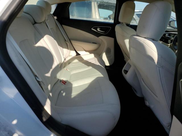 Photo 10 from auction – 2015 CHRYSLER 200 LIMITE with VIN 1C3CCCAB1FN677029