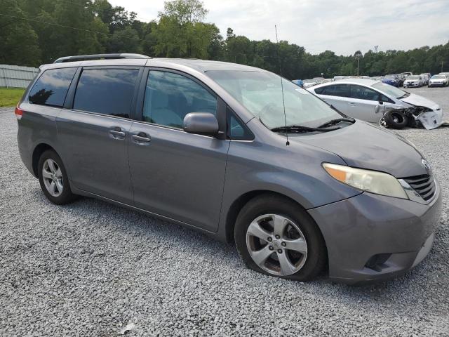 Photo 4 from auction – 2011 TOYOTA SIENNA LE with VIN 5TDKK3DC9BS081699