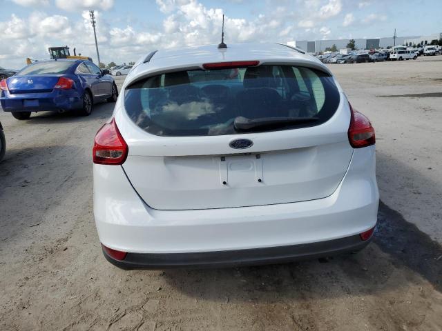 Photo 6 from auction – 2016 FORD FOCUS SE with VIN 1FADP3K20GL277484