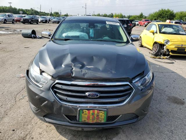 Photo 5 from auction – 2017 FORD TAURUS LIM with VIN 1FAHP2F83HG117748