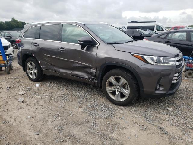 Photo 4 from auction – 2018 TOYOTA HIGHLANDER with VIN 5TDDZRFH7JS498771