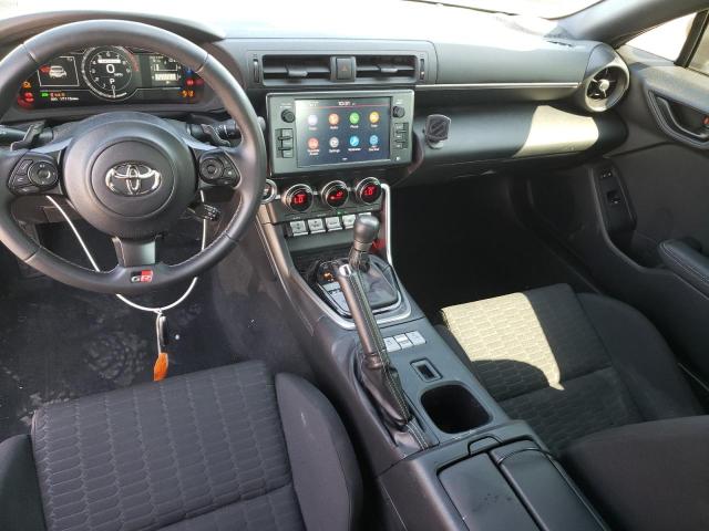 Photo 8 from auction – 2023 TOYOTA GR 86 with VIN JF1ZNBC1XP8750368