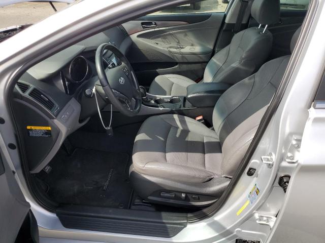 Photo 7 from auction – 2012 HYUNDAI SONATA HYB with VIN KMHEC4A41CA037204