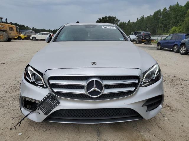 Photo 5 from auction – 2018 MERCEDES-BENZ E 300 with VIN WDDZF4JB5JA334961