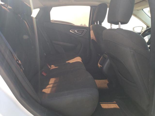 Photo 10 from auction – 2015 CHRYSLER 200 LIMITE with VIN 1C3CCCAB1FN748827