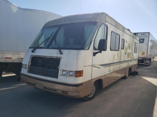 Photo 2 from auction – 1998 GXML PURSUIT with VIN 1GBKP37J2V3316188
