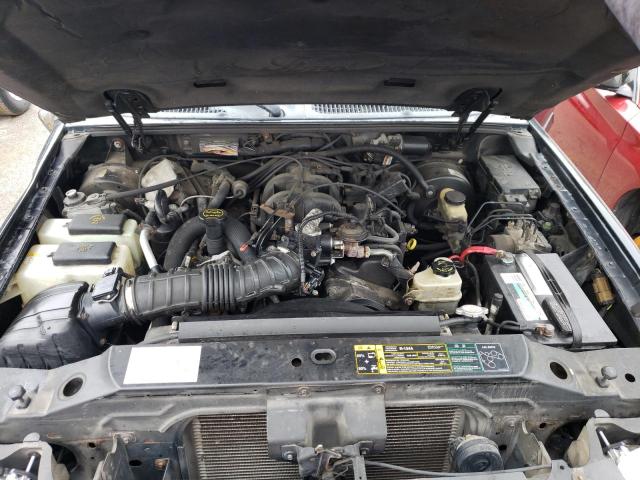 Photo 11 from auction – 2005 FORD EXPLORER S with VIN 1FMZU67K05UB82493
