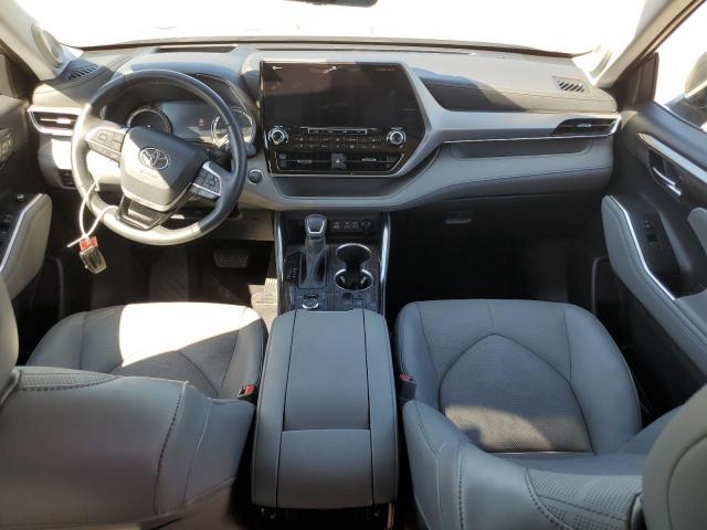 Photo 8 from auction – 2022 TOYOTA HIGHLANDER with VIN 5TDFZRBH3NS171756