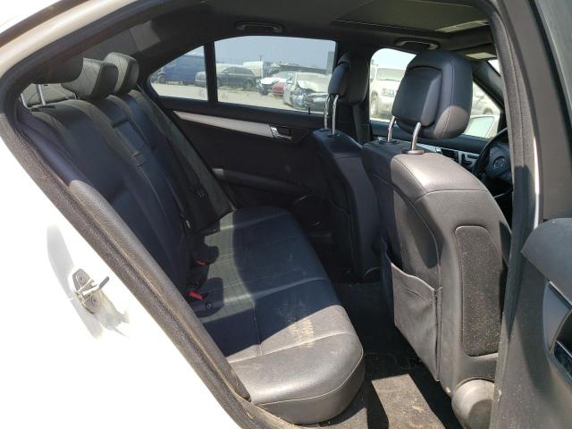 Photo 10 from auction – 2010 MERCEDES-BENZ E-CLASS with VIN WDDGF5EB4AF425746