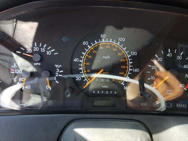 Photo 9 from auction – 1992 MERCEDES-BENZ 500 SL with VIN WDBFA66E4NF044700