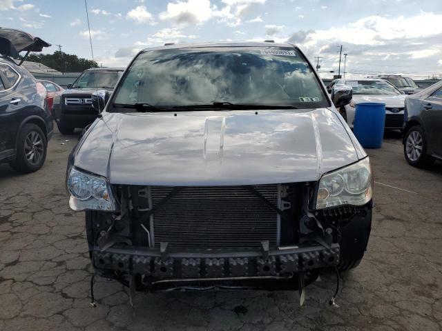 Снимка 5 от търг – 2016 CHRYSLER TOWN & COU с VIN 2C4RC1CG2GR190977