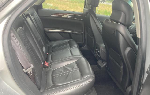Photo 6 from auction – 2013 LINCOLN MKZ with VIN 3LN6L2GK2DR815211