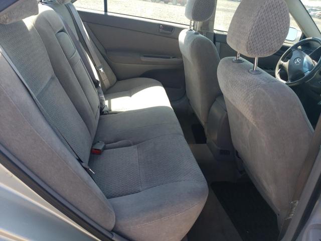 Photo 10 from auction – 2002 TOYOTA CAMRY LE with VIN JTDBE32KX20125861