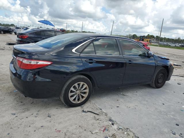 Photo 3 from auction – 2017 TOYOTA CAMRY LE with VIN 4T1BF1FK4HU738969