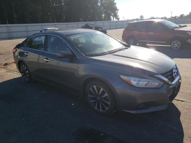 Photo 4 from auction – 2017 NISSAN ALTIMA 2.5 with VIN 1N4AL3AP1HC247911