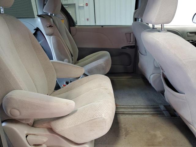 Photo 11 from auction – 2012 TOYOTA SIENNA LE with VIN 5TDKK3DC8CS256896
