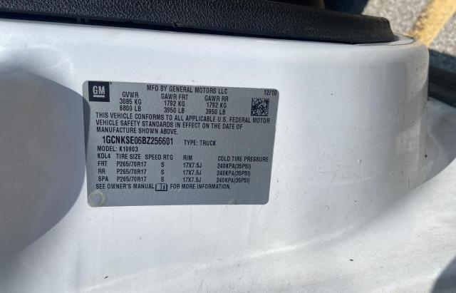 Photo 10 from auction – 2011 CHEVROLET SILVERADO with VIN 1GCNKSE06BZ256601