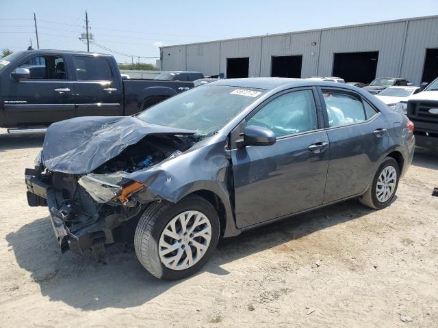 TOYOTA COROLLA L 2017 مع رقم تعريف المركبة 5YFBURHE2HP682995 - صورة من المزاد